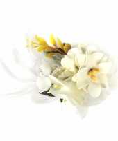 Corsage witte bloemen clip