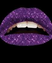 Paarse lip tattoeage glitters