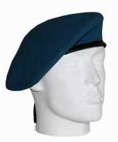 Vn blauwe soldaat baret